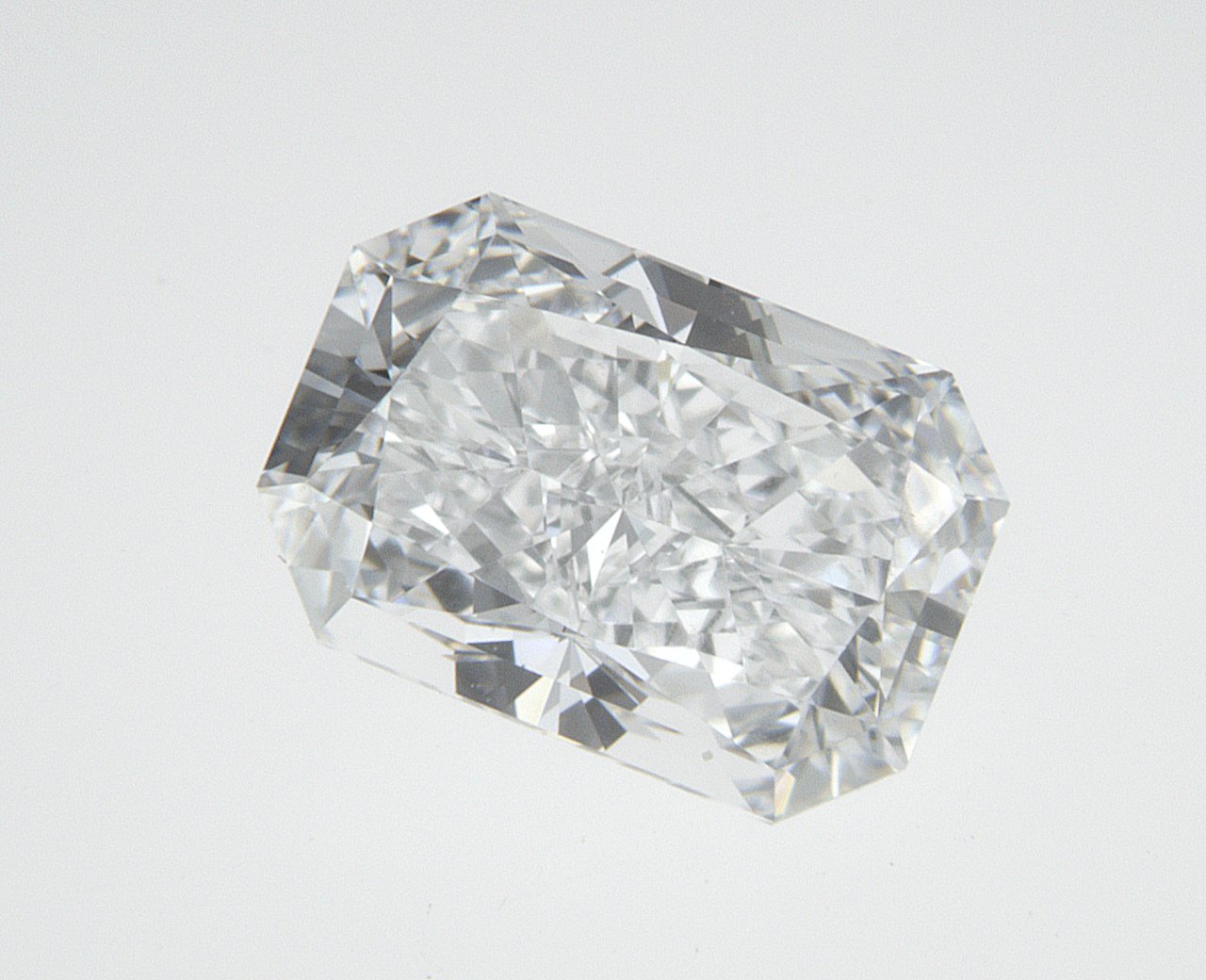 1.11 CT Radiant Lab-Grown Diamond Surrey Vancouver Canada Langley Burnaby Richmond