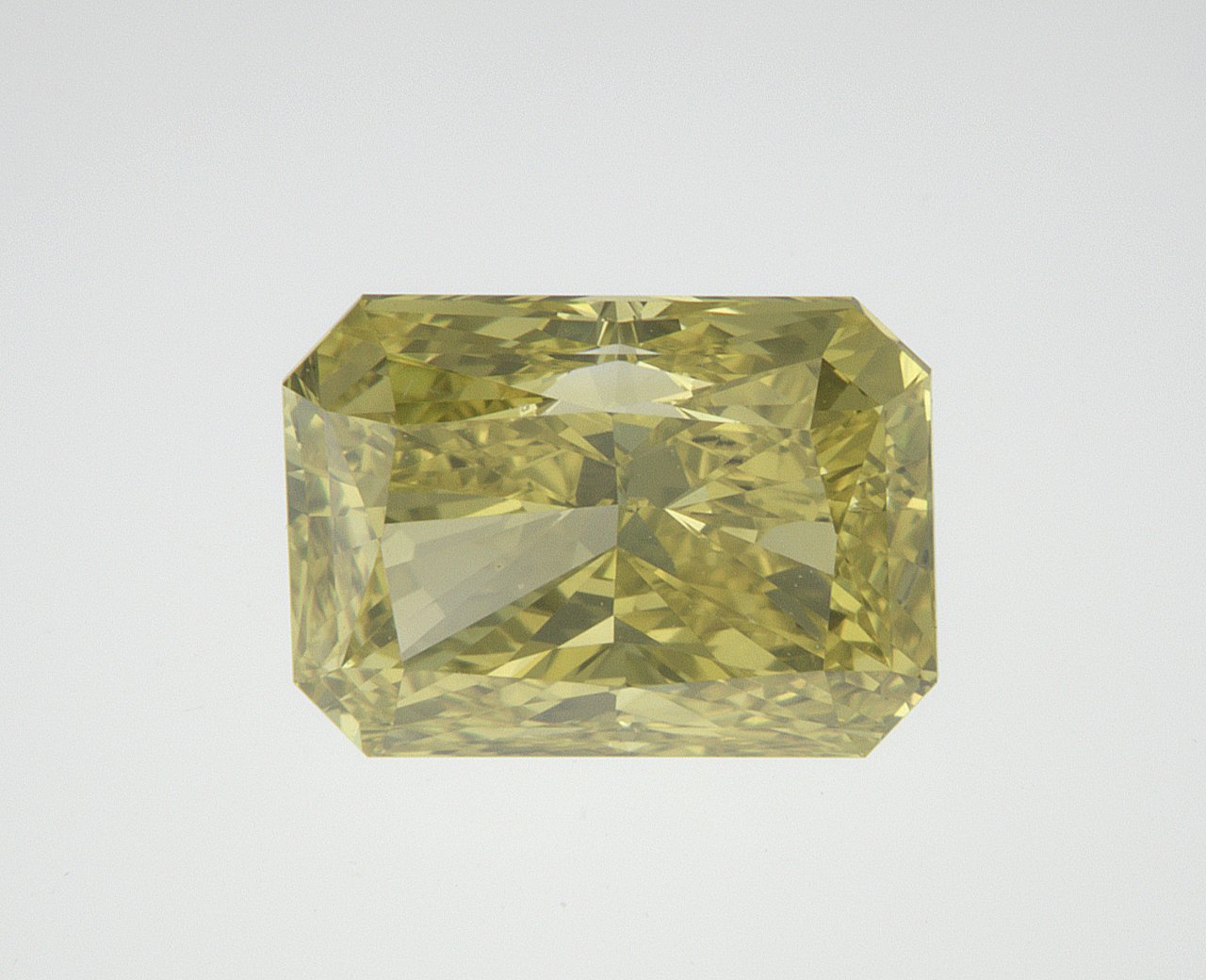 2.02 CT Radiant Lab-Grown Diamond Surrey Vancouver Canada Langley Burnaby Richmond