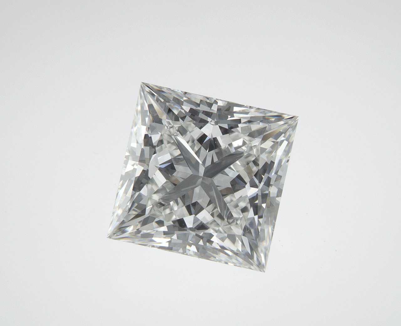 2.69 CT Square Lab-Grown Diamond Surrey Vancouver Canada Langley Burnaby Richmond