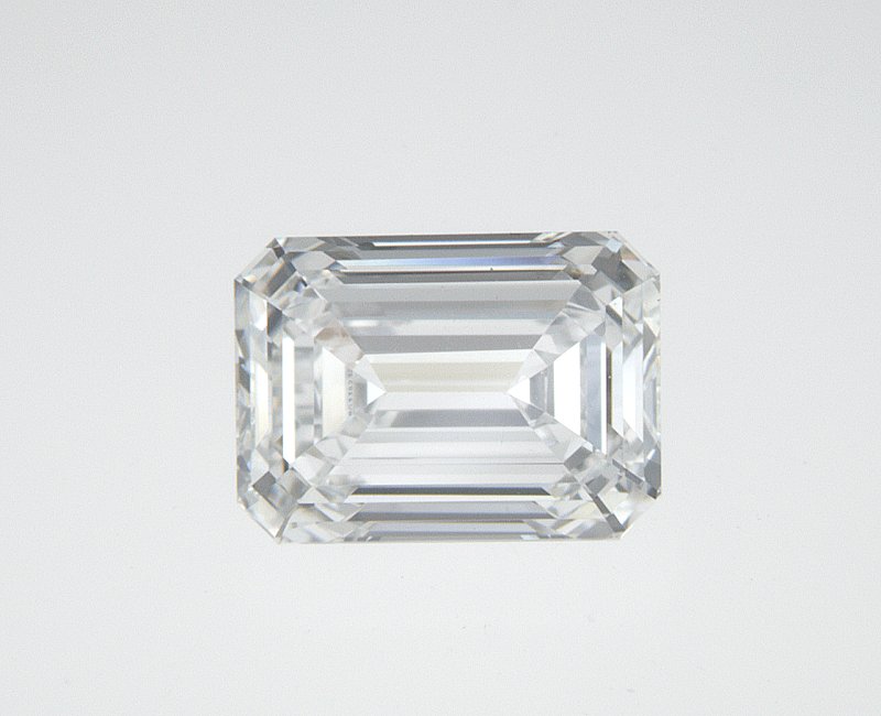 0.9 CT Emerald Lab-Grown Diamond Surrey Vancouver Canada Langley Burnaby Richmond