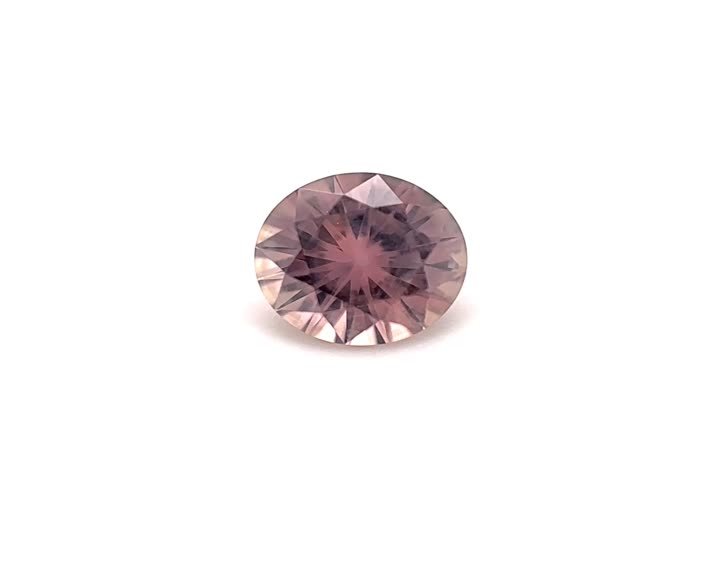 0.65 Carat Round Cut Diamond