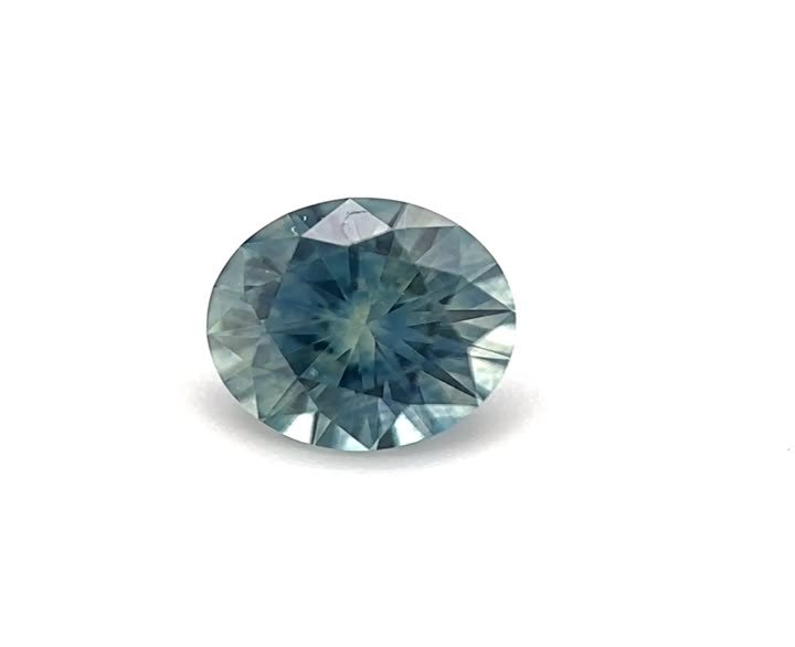 0.66 Carat Round Cut Diamond