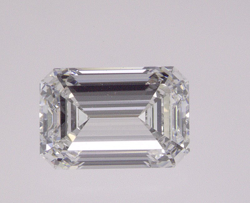 0.72 CT Emerald Natural Diamond Surrey Vancouver Canada Langley Burnaby Richmond