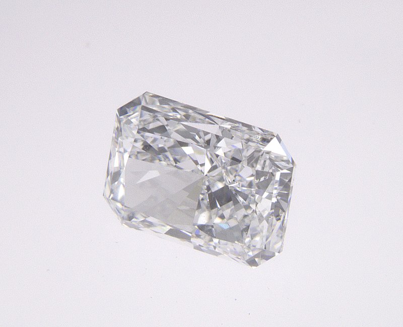 0.9 CT Radiant Lab-Grown Diamond Surrey Vancouver Canada Langley Burnaby Richmond