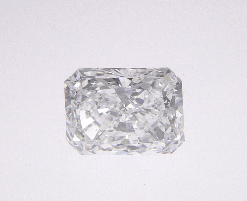 0.9 CT Radiant Lab-Grown Diamond Surrey Vancouver Canada Langley Burnaby Richmond