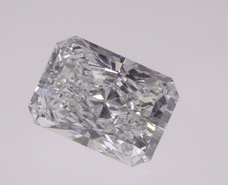 0.92 CT Radiant Lab-Grown Diamond Surrey Vancouver Canada Langley Burnaby Richmond