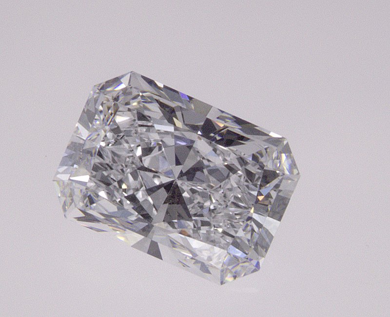 0.94 CT Radiant Lab-Grown Diamond Surrey Vancouver Canada Langley Burnaby Richmond