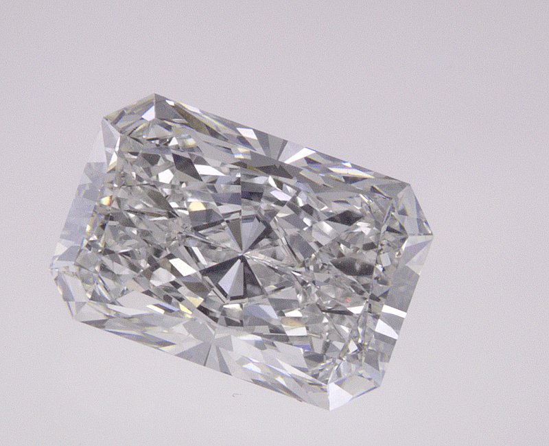 1.9 CT Radiant Lab-Grown Diamond Surrey Vancouver Canada Langley Burnaby Richmond