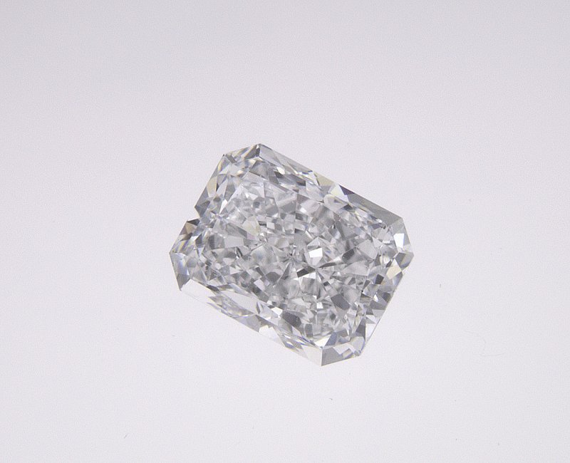 0.8 CT Radiant Lab-Grown Diamond Surrey Vancouver Canada Langley Burnaby Richmond