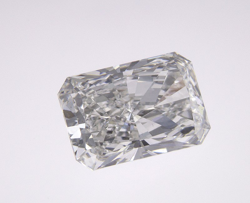 1.7 CT Radiant Lab-Grown Diamond Surrey Vancouver Canada Langley Burnaby Richmond