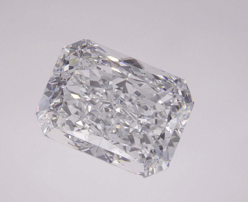 3.23 CT Radiant Lab-Grown Diamond Surrey Vancouver Canada Langley Burnaby Richmond