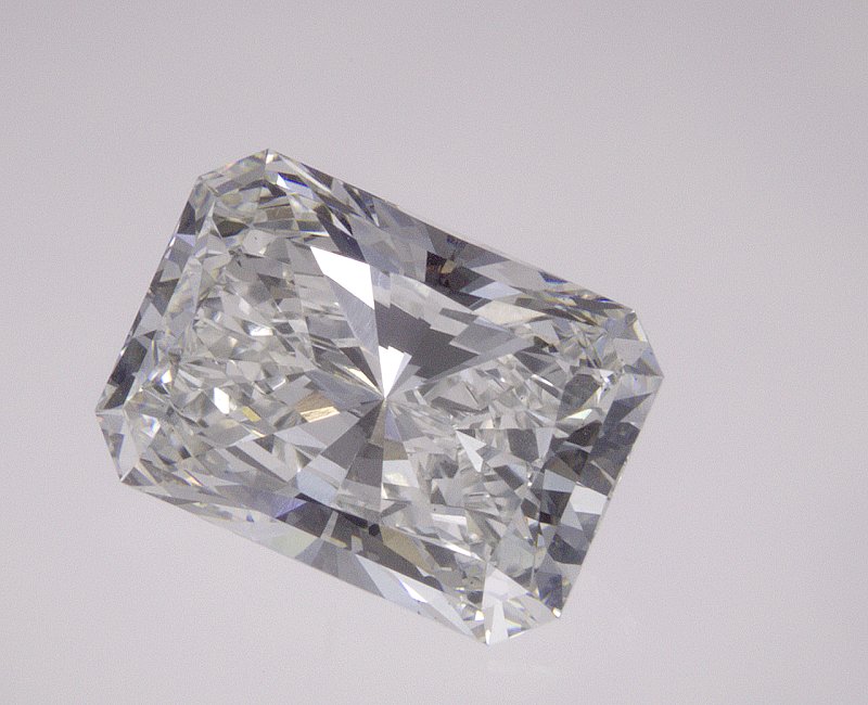 2.52 CT Radiant Lab-Grown Diamond Surrey Vancouver Canada Langley Burnaby Richmond