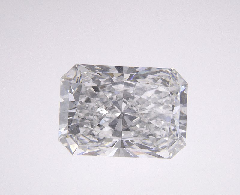 2.24 CT Radiant Lab-Grown Diamond Surrey Vancouver Canada Langley Burnaby Richmond