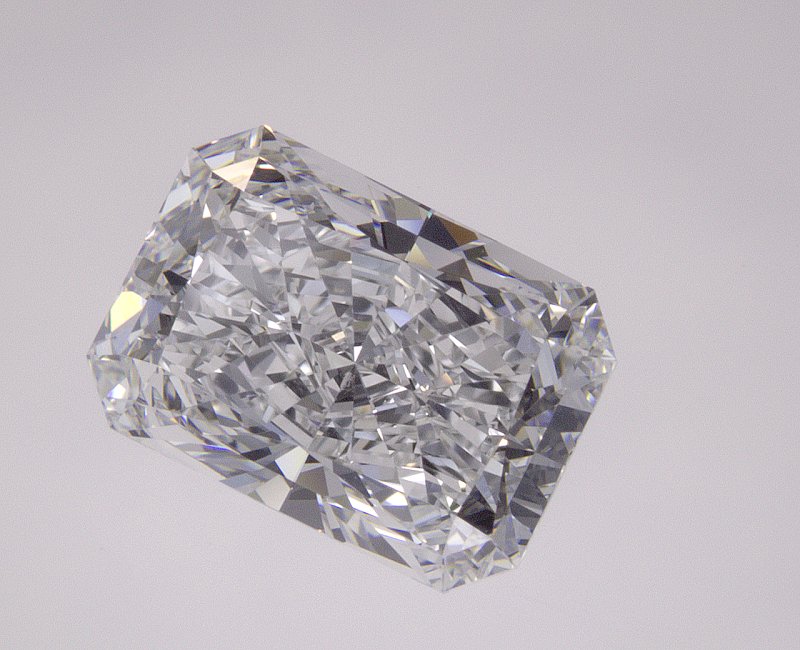 2.65 CT Radiant Lab-Grown Diamond Surrey Vancouver Canada Langley Burnaby Richmond