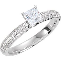 Solitaire Ring Mounting for Princess Cut Diamond