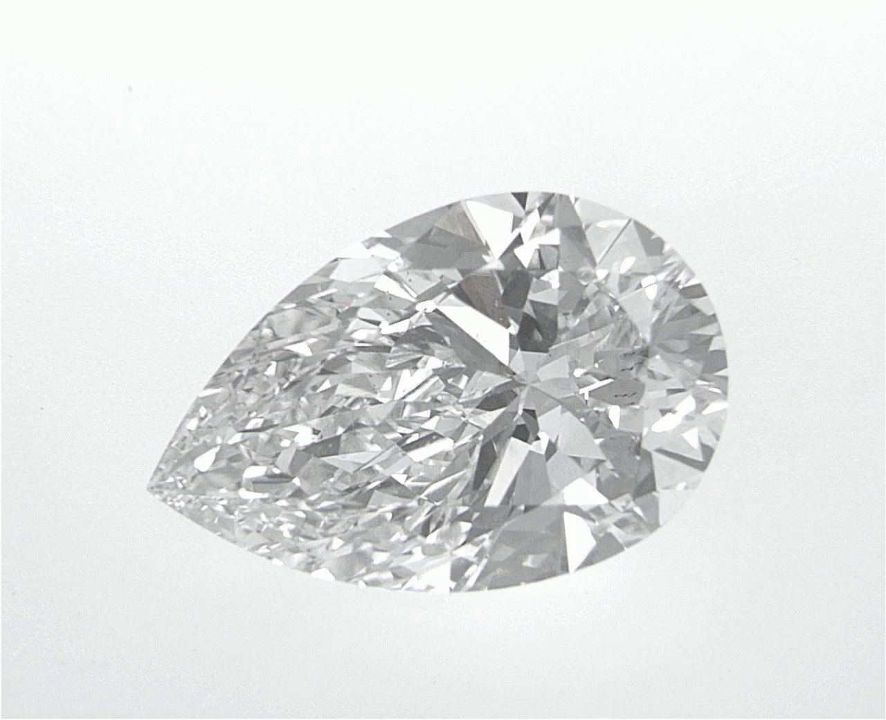 2.71 CT Pear Lab-Grown Diamond Surrey Vancouver Canada Langley Burnaby Richmond