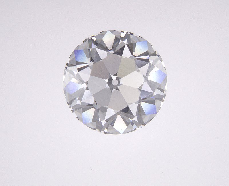 2.33 CT Round Lab-Grown Diamond Surrey Vancouver Canada Langley Burnaby Richmond