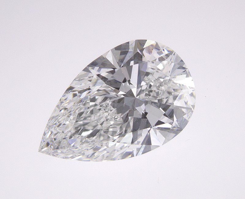 1.7 CT Pear Lab-Grown Diamond Surrey Vancouver Canada Langley Burnaby Richmond