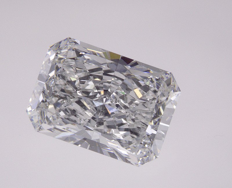 1.96 CT Radiant Lab-Grown Diamond Surrey Vancouver Canada Langley Burnaby Richmond