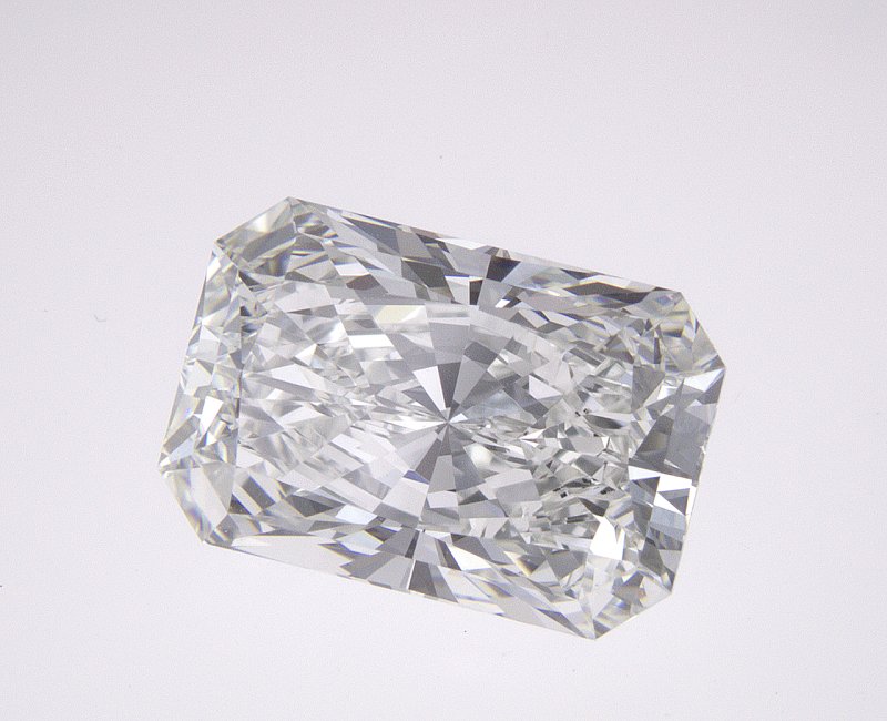 2.5 CT Radiant Lab-Grown Diamond Surrey Vancouver Canada Langley Burnaby Richmond