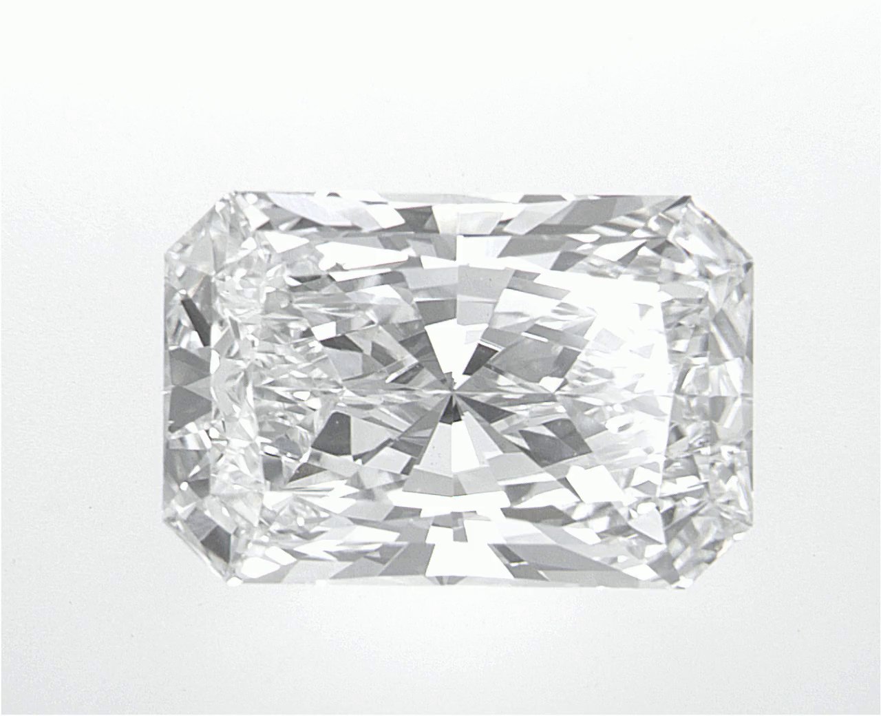 3.41 CT Radiant Lab-Grown Diamond Surrey Vancouver Canada Langley Burnaby Richmond