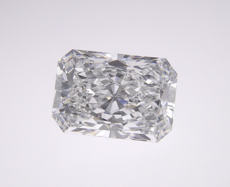 2.34 CT Radiant Lab-Grown Diamond Surrey Vancouver Canada Langley Burnaby Richmond