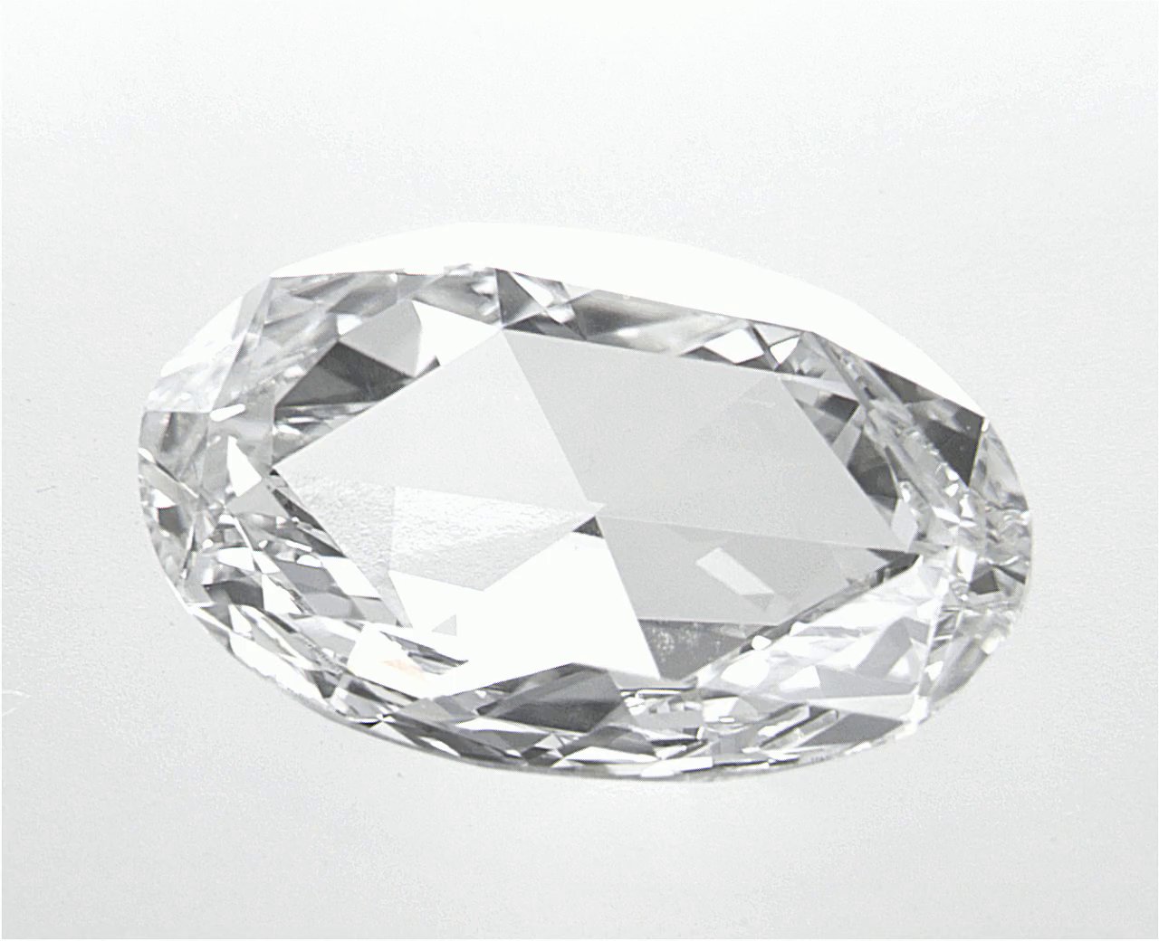 3.31 CT Oval Lab-Grown Diamond Surrey Vancouver Canada Langley Burnaby Richmond