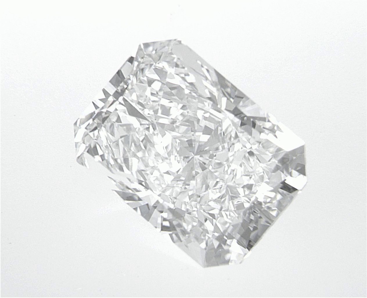 2.66 CT Radiant Lab-Grown Diamond Surrey Vancouver Canada Langley Burnaby Richmond