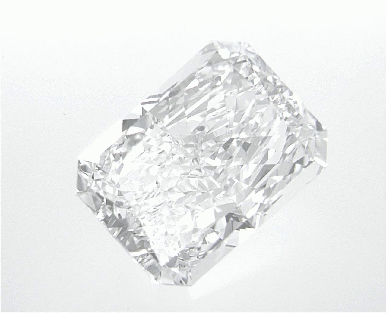 4.02 CT Radiant Lab-Grown Diamond Surrey Vancouver Canada Langley Burnaby Richmond