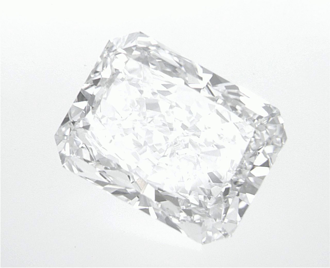 3.79 CT Radiant Lab-Grown Diamond Surrey Vancouver Canada Langley Burnaby Richmond