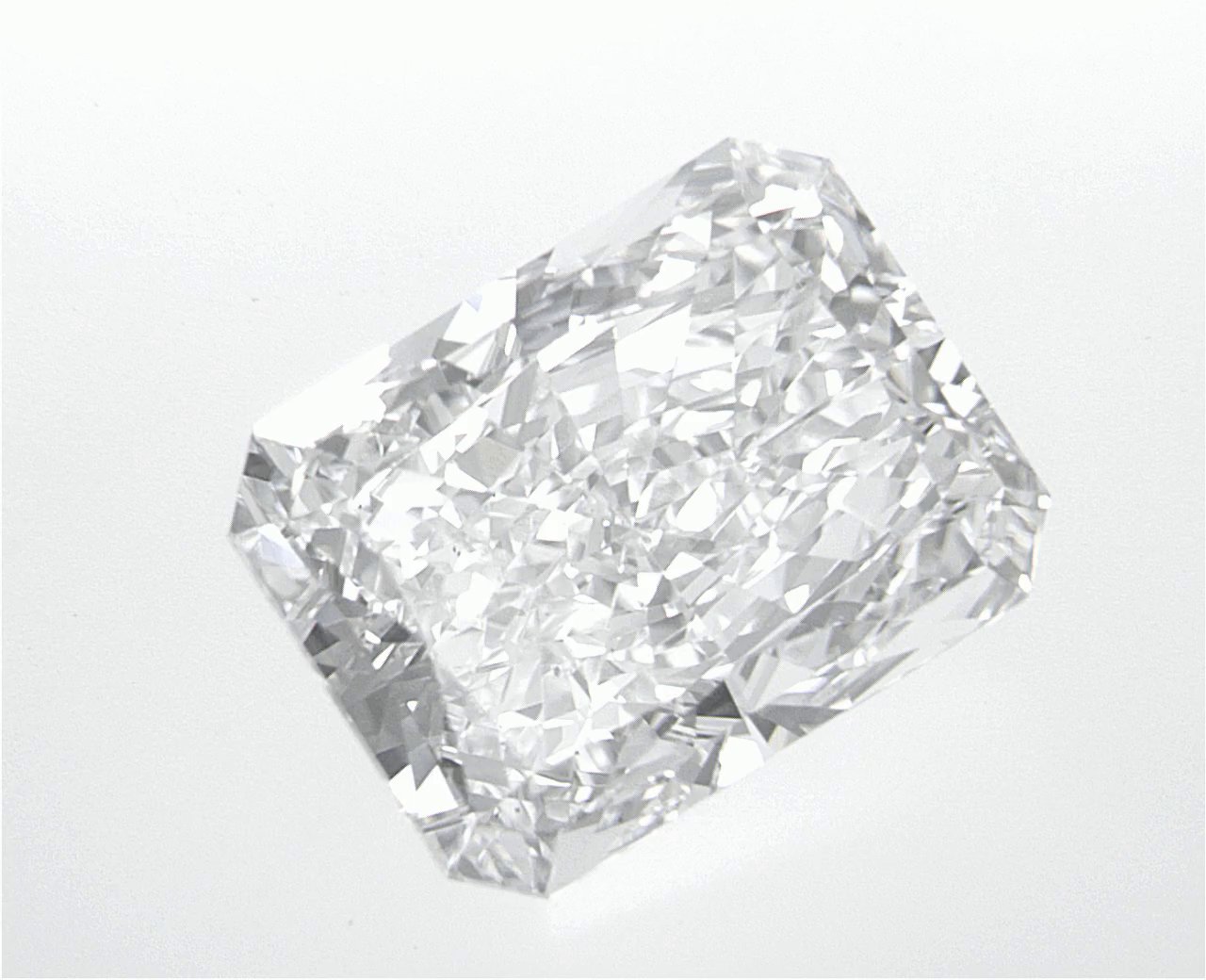 4.07 CT Radiant Lab-Grown Diamond Surrey Vancouver Canada Langley Burnaby Richmond