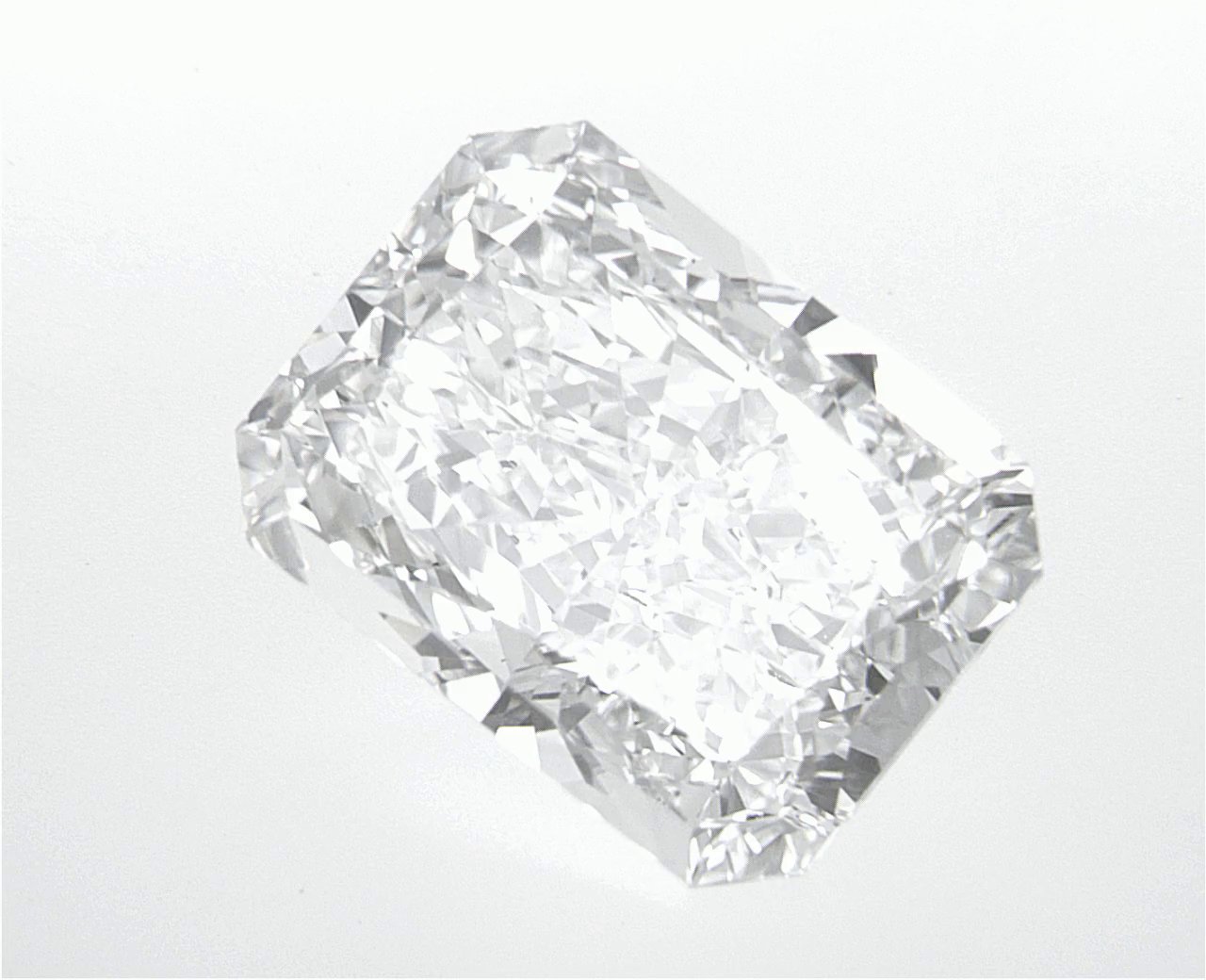 4.06 CT Radiant Lab-Grown Diamond Surrey Vancouver Canada Langley Burnaby Richmond