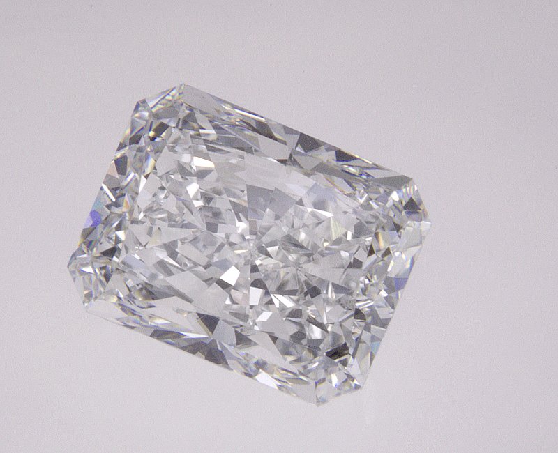 2.73 CT Radiant Lab-Grown Diamond Surrey Vancouver Canada Langley Burnaby Richmond