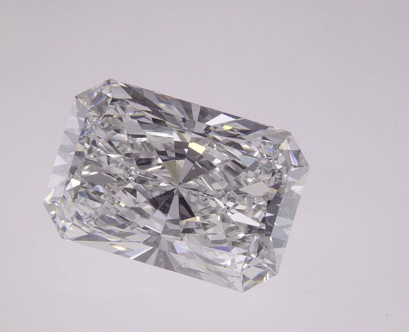 2.55 CT Radiant Lab-Grown Diamond Surrey Vancouver Canada Langley Burnaby Richmond