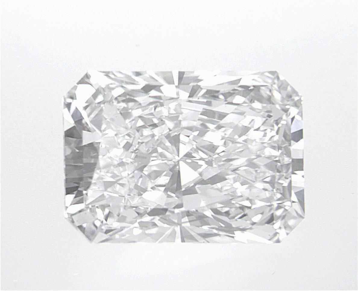 3.07 CT Radiant Lab-Grown Diamond Surrey Vancouver Canada Langley Burnaby Richmond