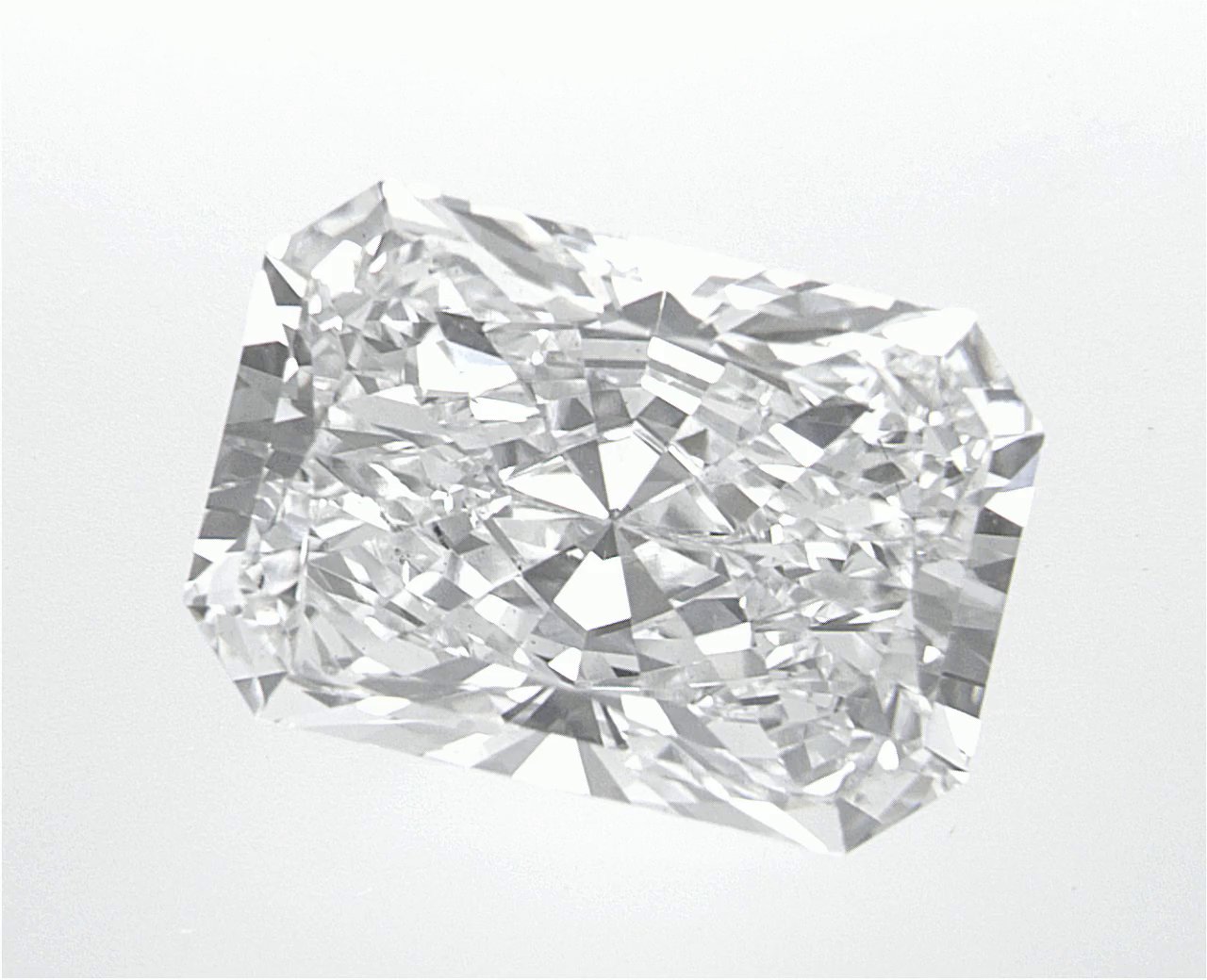 3.77 CT Radiant Lab-Grown Diamond Surrey Vancouver Canada Langley Burnaby Richmond