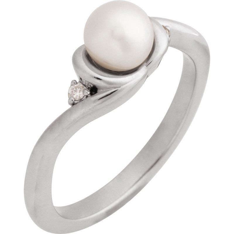 Accented Pearl Ring