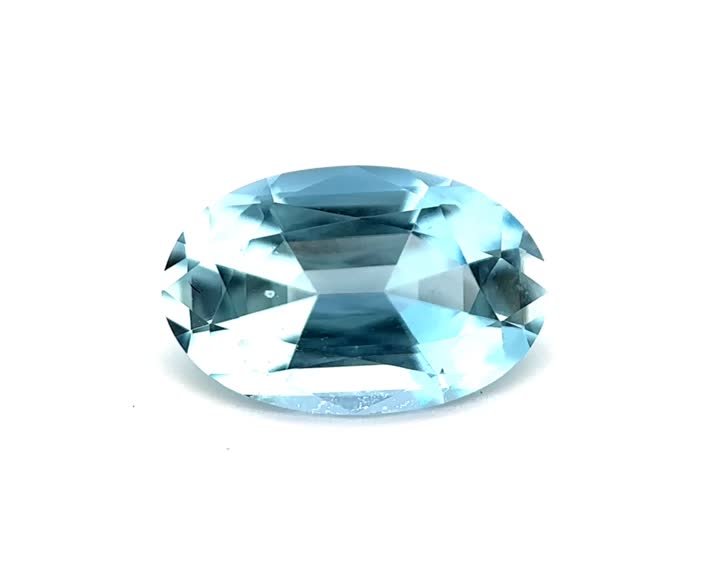 1.9 Carat Oval Cut Diamond