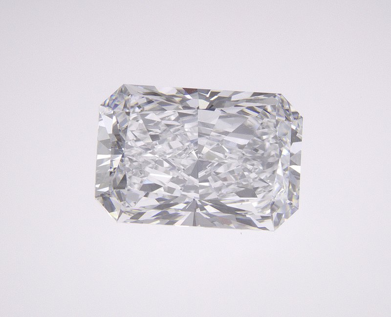 2.28 CT Radiant Lab-Grown Diamond Surrey Vancouver Canada Langley Burnaby Richmond