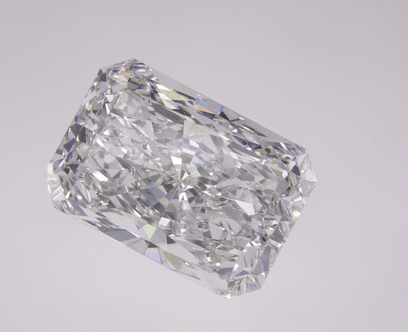 2.45 CT Radiant Lab-Grown Diamond Surrey Vancouver Canada Langley Burnaby Richmond