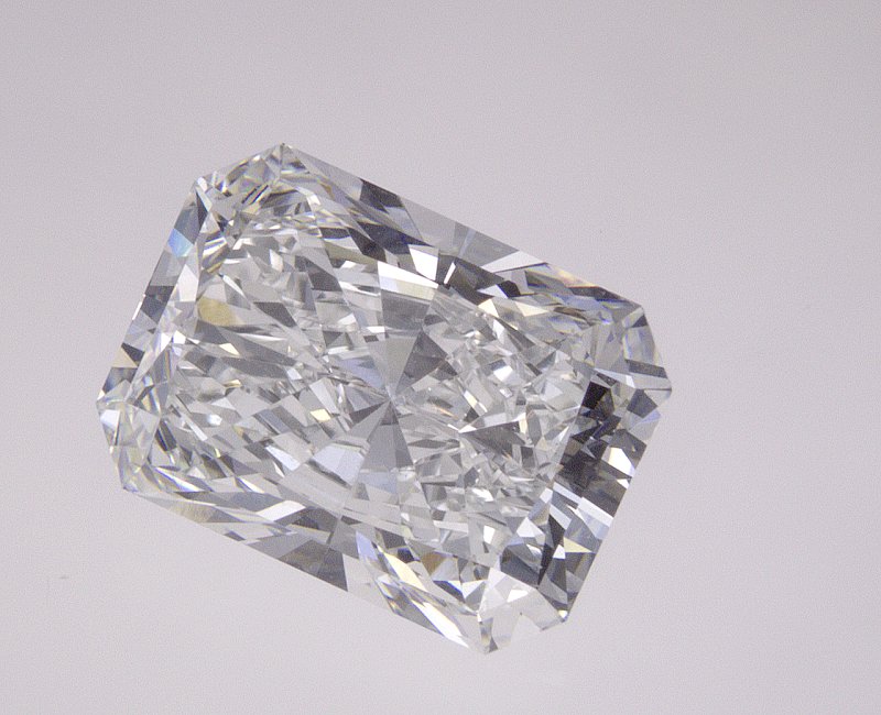 2.5 CT Radiant Lab-Grown Diamond Surrey Vancouver Canada Langley Burnaby Richmond