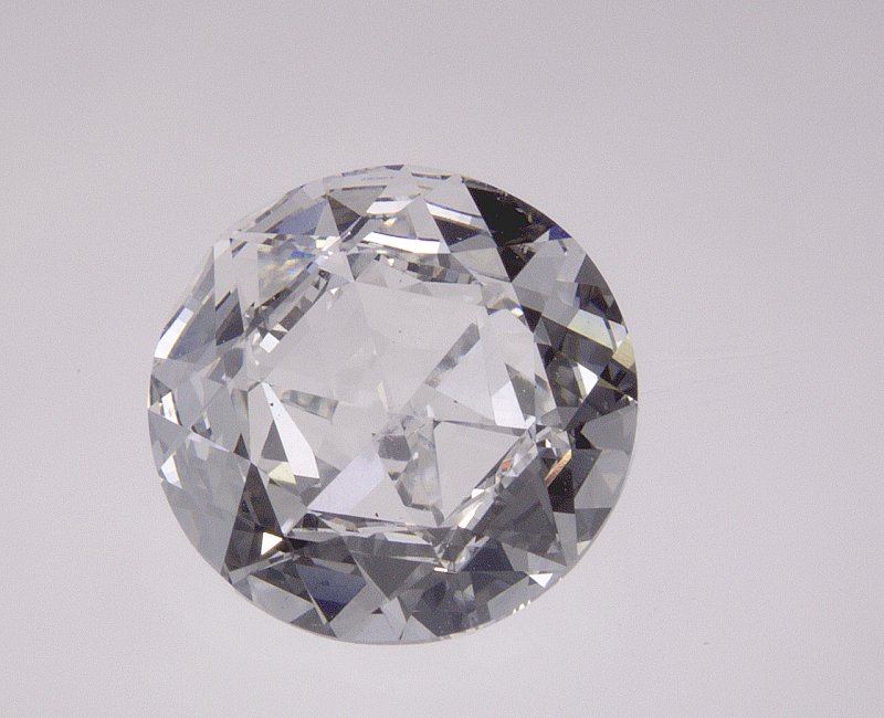 2.21 CT Round Lab-Grown Diamond Surrey Vancouver Canada Langley Burnaby Richmond