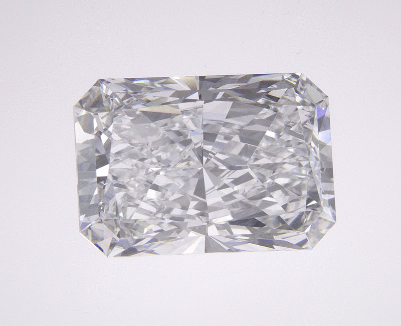 3.1 CT Radiant Lab-Grown Diamond Surrey Vancouver Canada Langley Burnaby Richmond