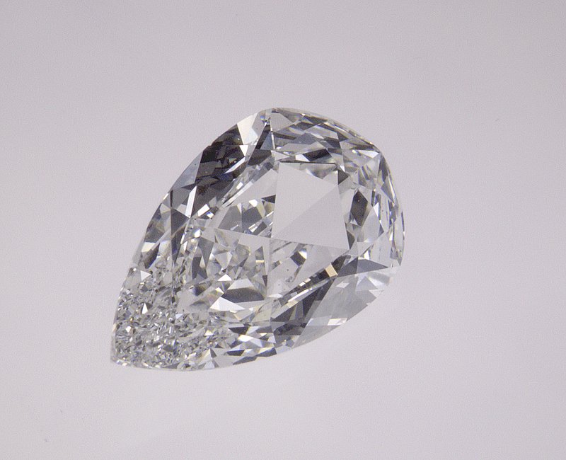 1.71 CT Pear Lab-Grown Diamond Surrey Vancouver Canada Langley Burnaby Richmond