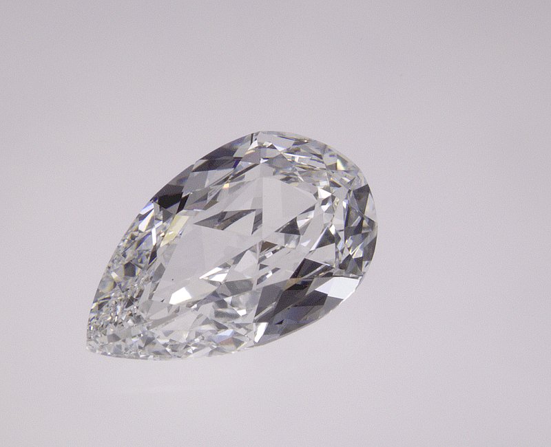 1.57 CT Pear Lab-Grown Diamond Surrey Vancouver Canada Langley Burnaby Richmond