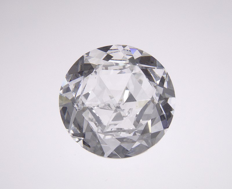 3.38 CT Round Lab-Grown Diamond Surrey Vancouver Canada Langley Burnaby Richmond