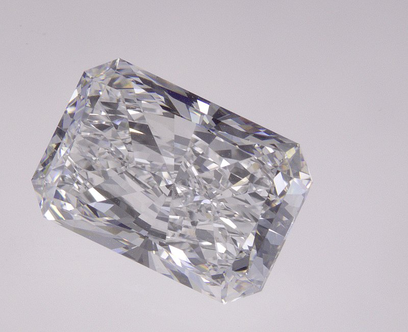 3.08 CT Radiant Lab-Grown Diamond Surrey Vancouver Canada Langley Burnaby Richmond