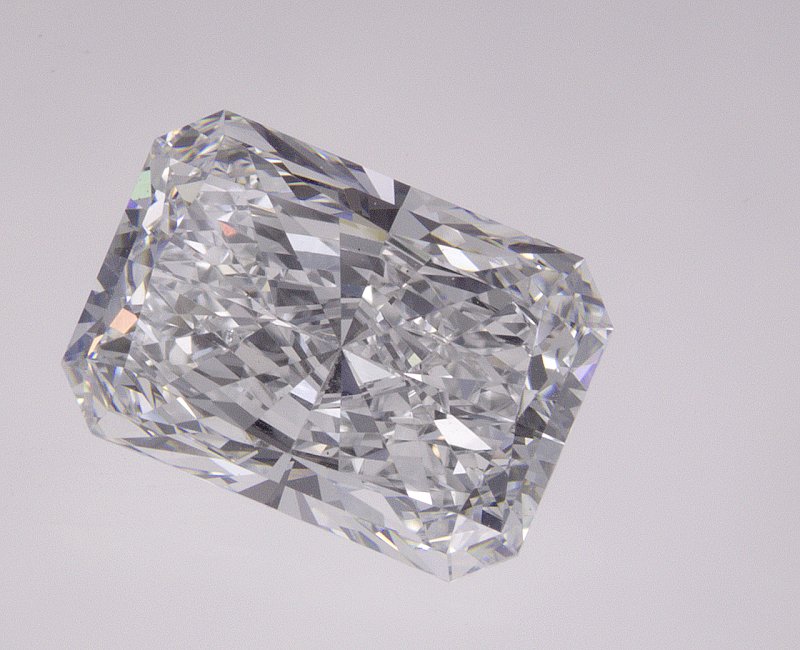 3.08 CT Radiant Lab-Grown Diamond Surrey Vancouver Canada Langley Burnaby Richmond