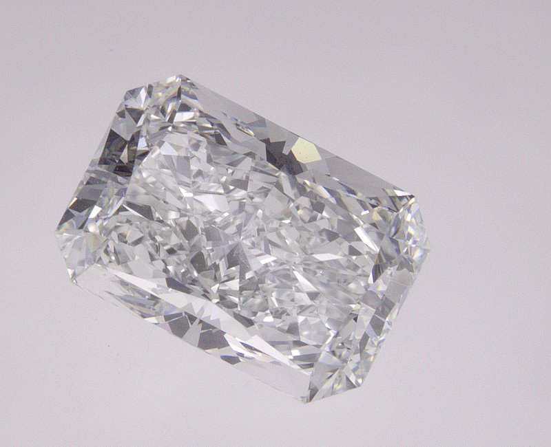 2.58 CT Radiant Lab-Grown Diamond Surrey Vancouver Canada Langley Burnaby Richmond