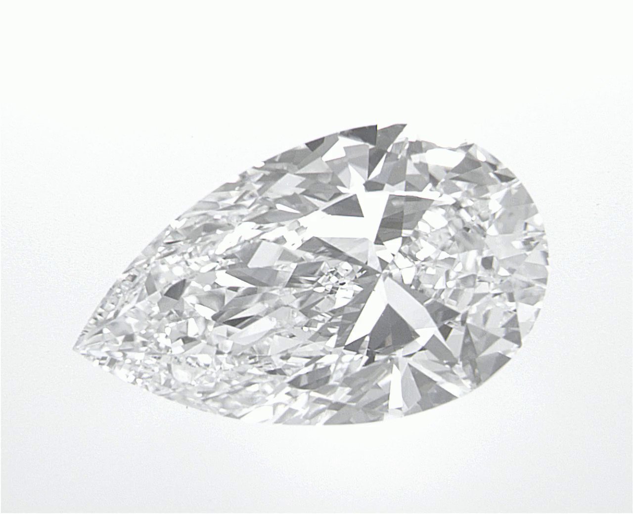 2.7 CT Pear Lab-Grown Diamond Surrey Vancouver Canada Langley Burnaby Richmond